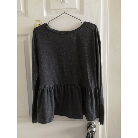 Long sleeve boho style top - Picture 2 of 2